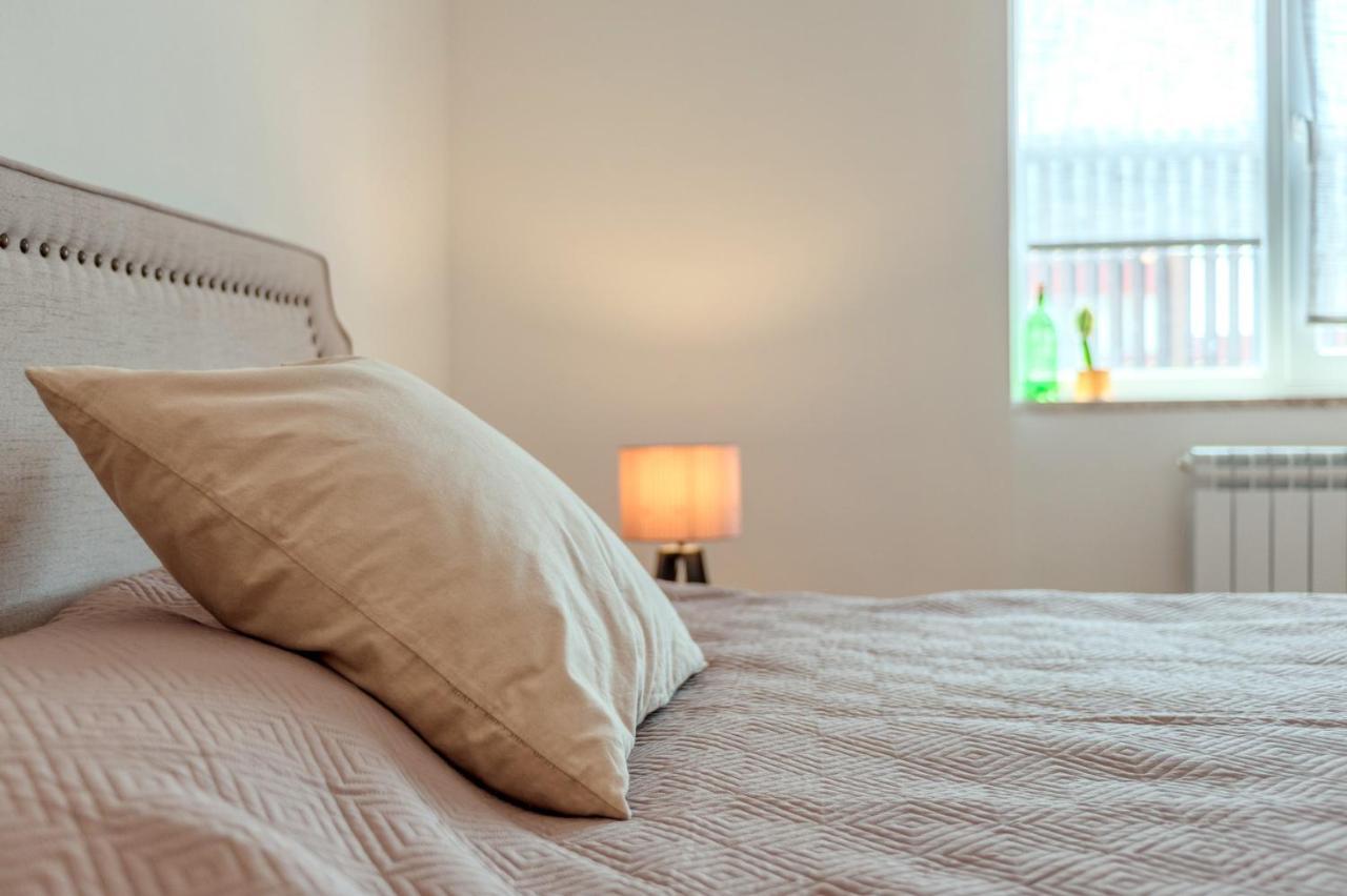 Luxus P4t Family 3 Bedroom With Pool, Tennis Court And Sauna Appartement